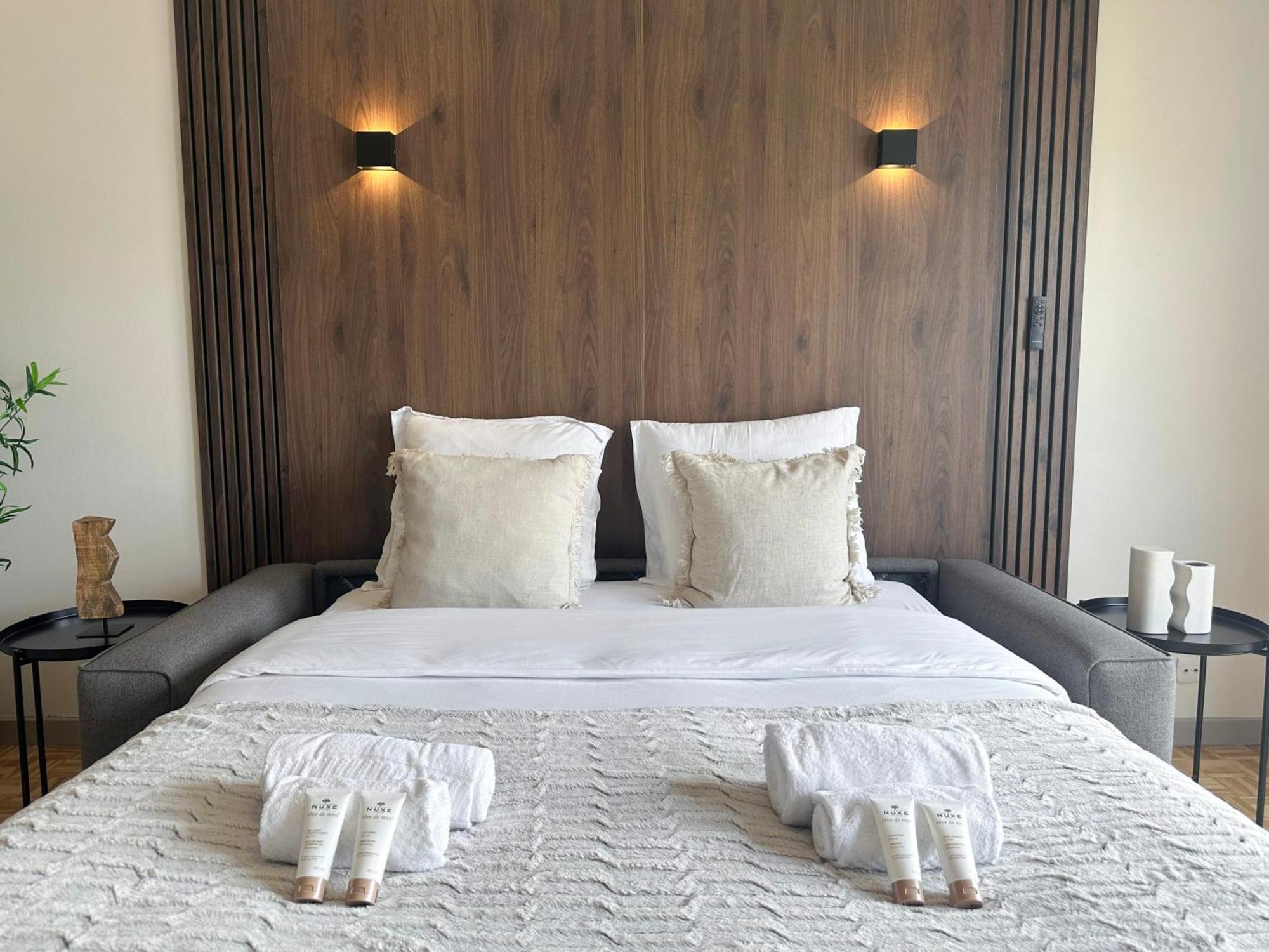 Brand-new With Eiffel Tower View Apartamento